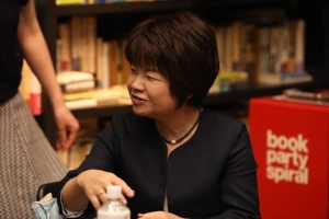 西由江